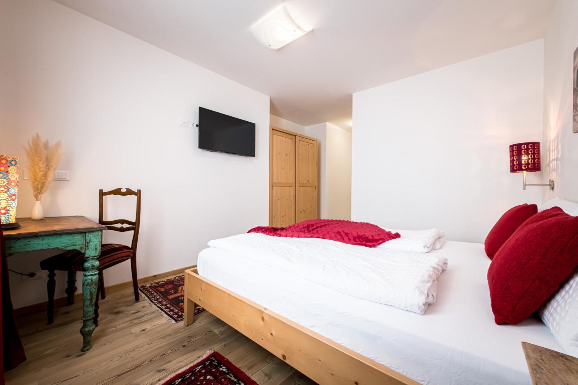 Am Schloss Guest House Brunico Rom bilde