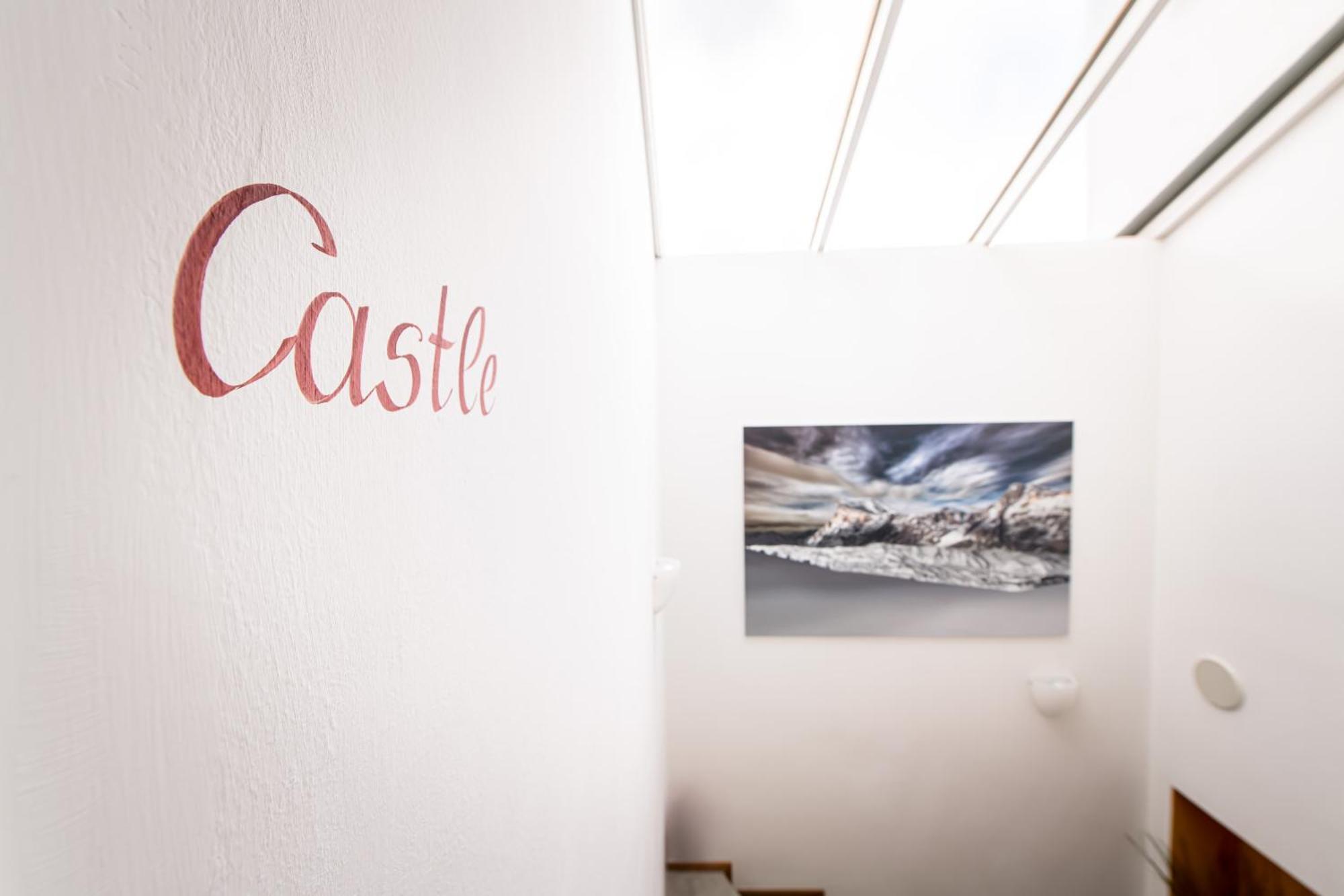 Am Schloss Guest House Brunico Rom bilde